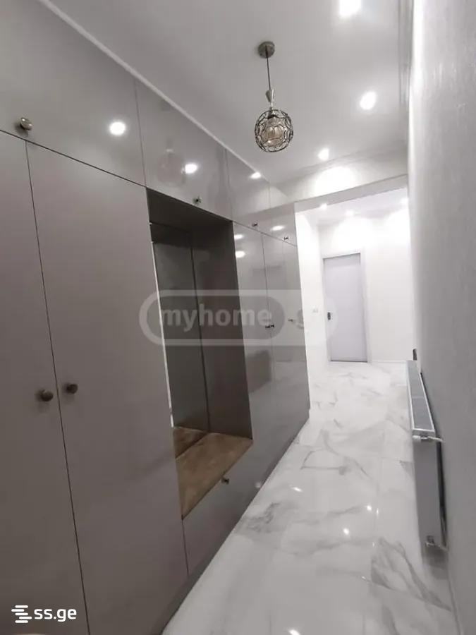P. Ioseliani st. 0 - 3 rooms