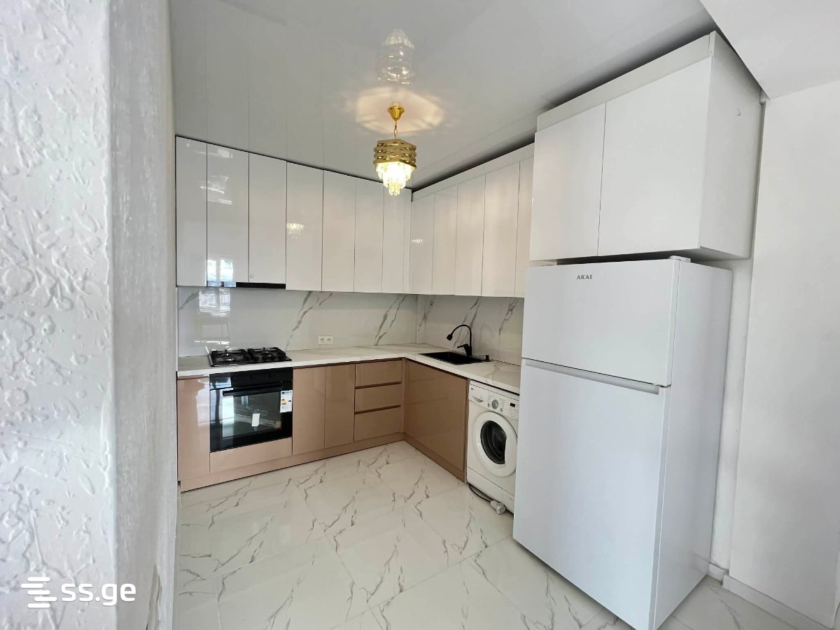 lechkhumi st. - 4 rooms