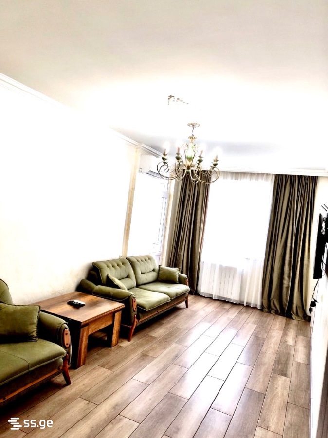 10 - 3 rooms