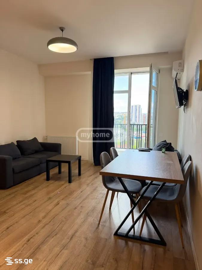 navtlugi st. 10 - 3 rooms