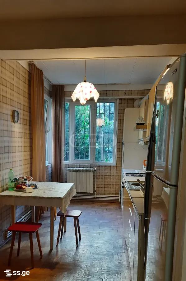 Mirian Mephe st. 90 - 4 rooms