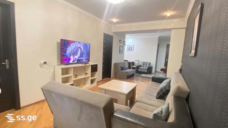 a.wereTlis avenue - 4 rooms