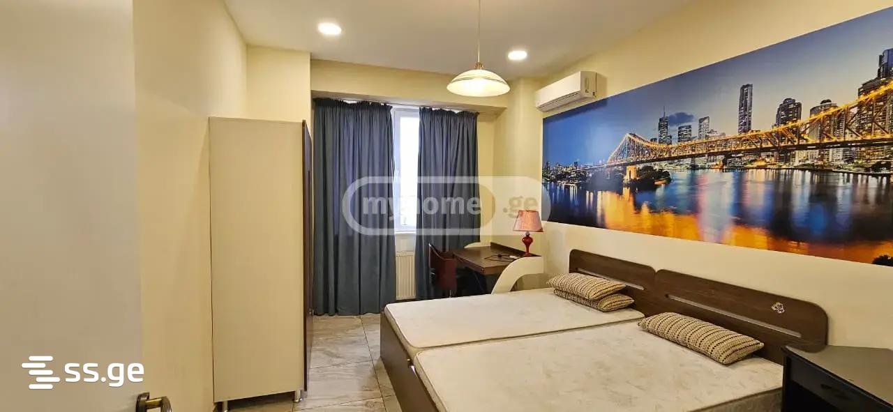 kandelaki st. - 4 rooms