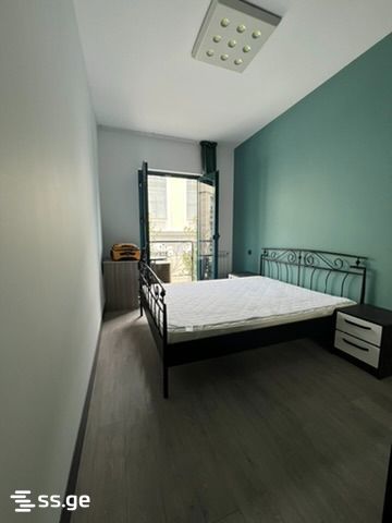 Kh. Akhvlediani st. 3 - 3 rooms