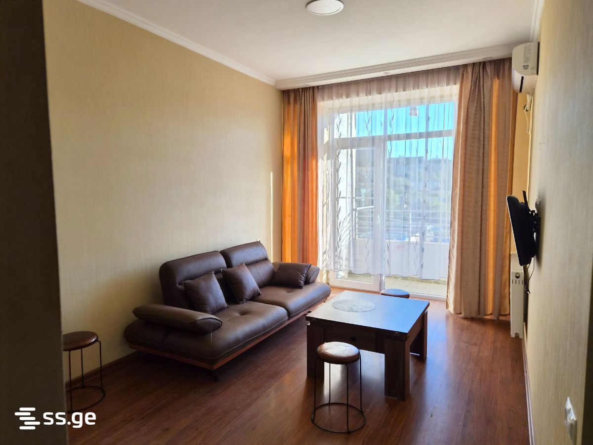 Gobronidze st. 46 - 2 rooms