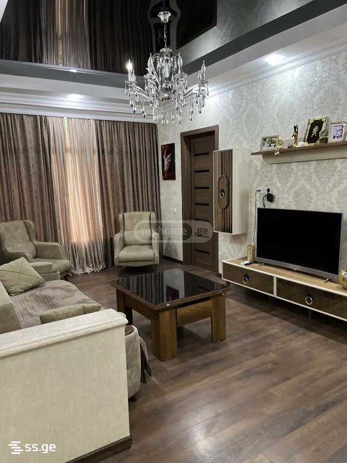 24 - 5 rooms