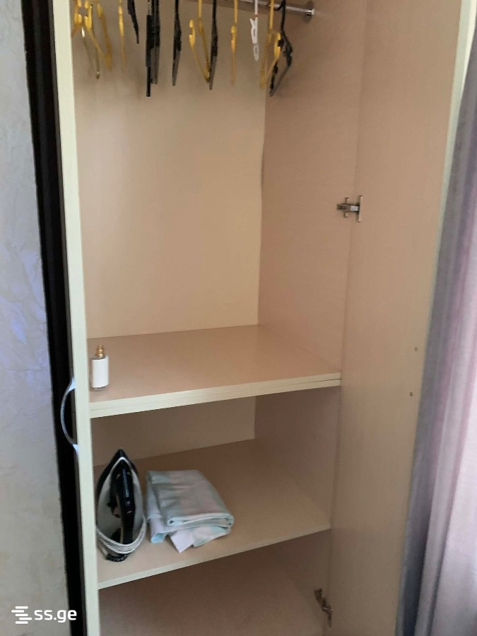 bakhtrioni st. 13 - 3 rooms