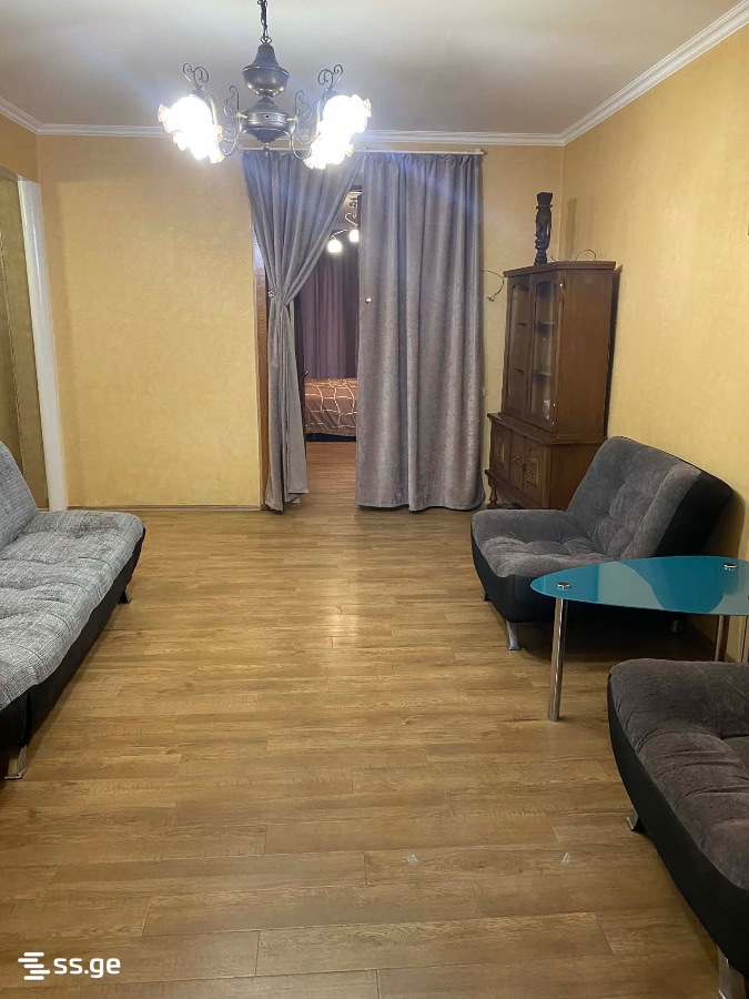 khvichia st. 6 - 2 rooms