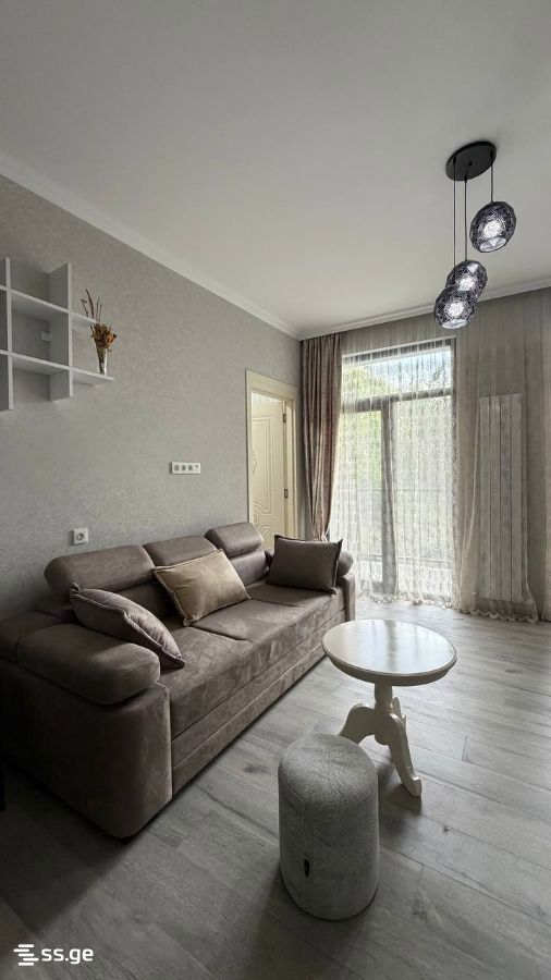 B. Zghenti St. 6 - 2 rooms