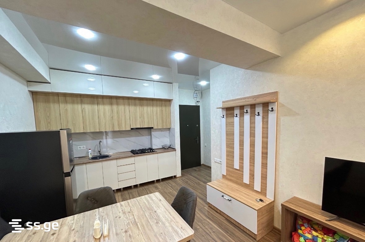 giorgi brtskinvale st. - 2 rooms