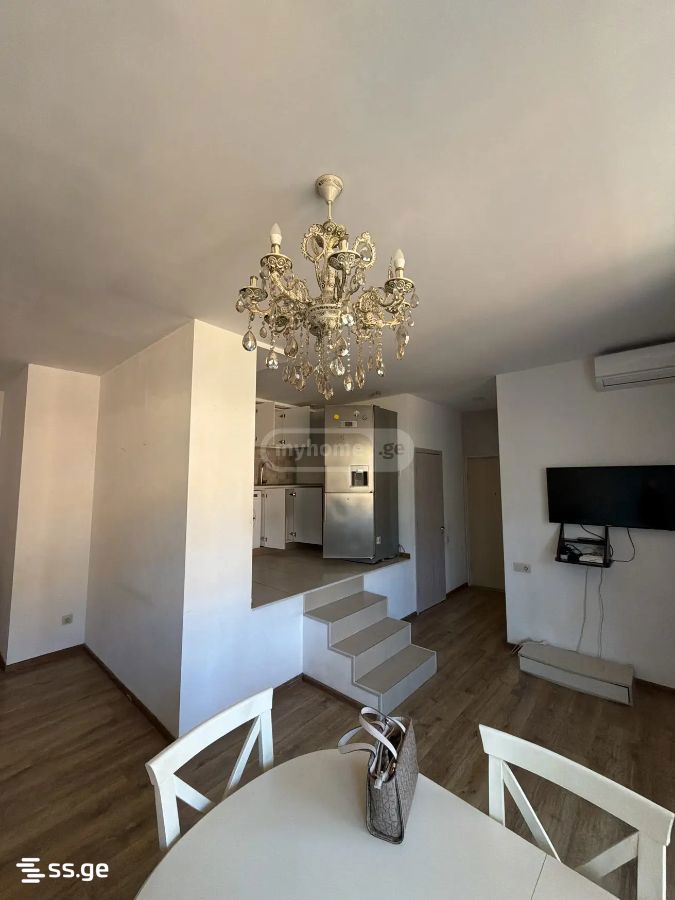 Holbruki st. - 3 rooms