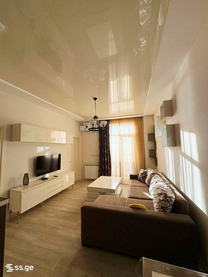 Z. Gorgiladze Street 94 - 3 rooms
