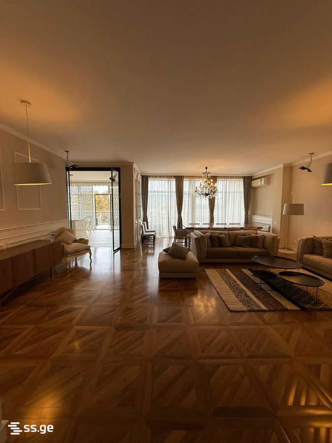 besiki st. 4 - 5 rooms