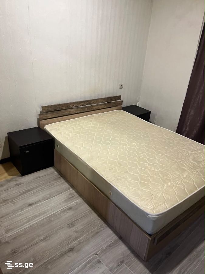 pekini st. 44 - 3 rooms