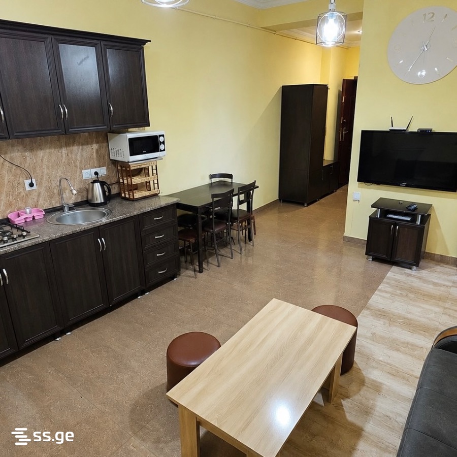 Sherif Khimshiashvili Ave 9 - 3 rooms