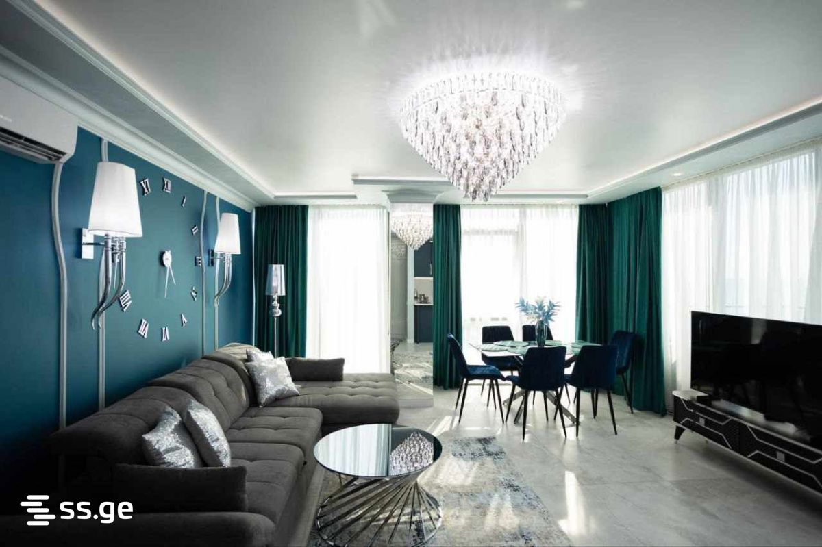 Lech and Maria Kaczynski street 8 - 2 rooms