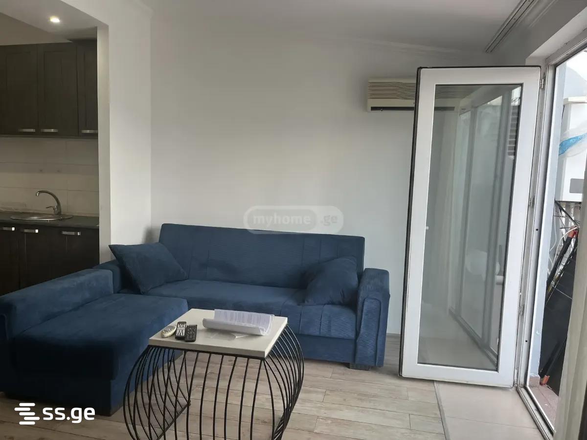 a.wereTlis avenue - 2 rooms