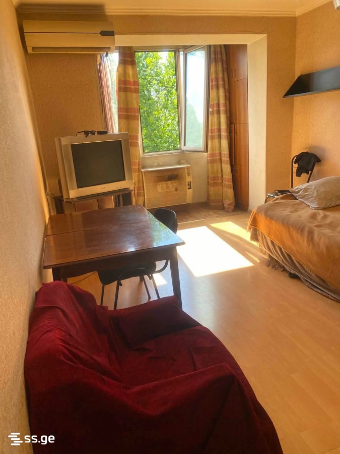a.wereTlis avenue - 1 rooms