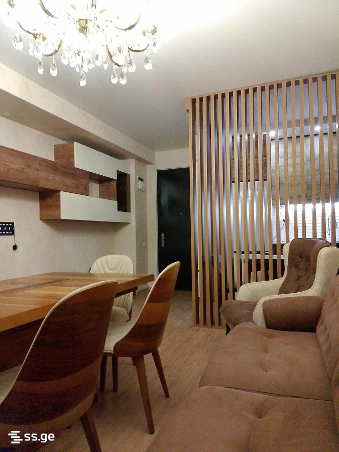chkondideli st. 12 - 3 rooms