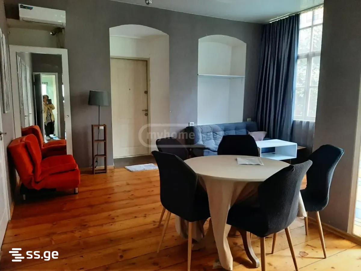 zaarbruken square - 3 rooms