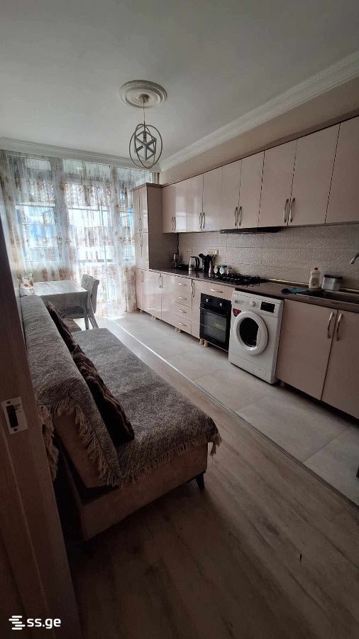 Ts. Dadiani st. (nadzaladevi) 12 - 3 rooms