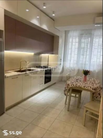 B.Kvernadze st. 13 - 3 rooms