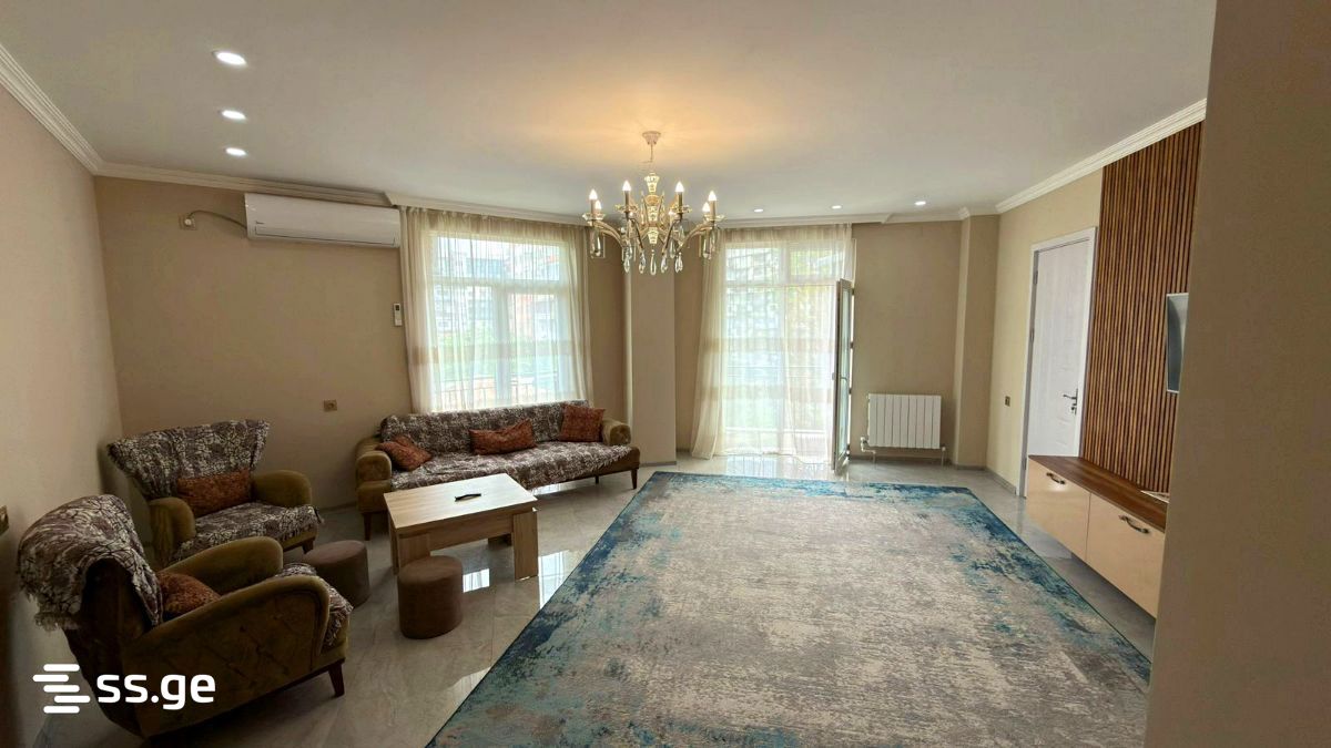 7 - 4 rooms