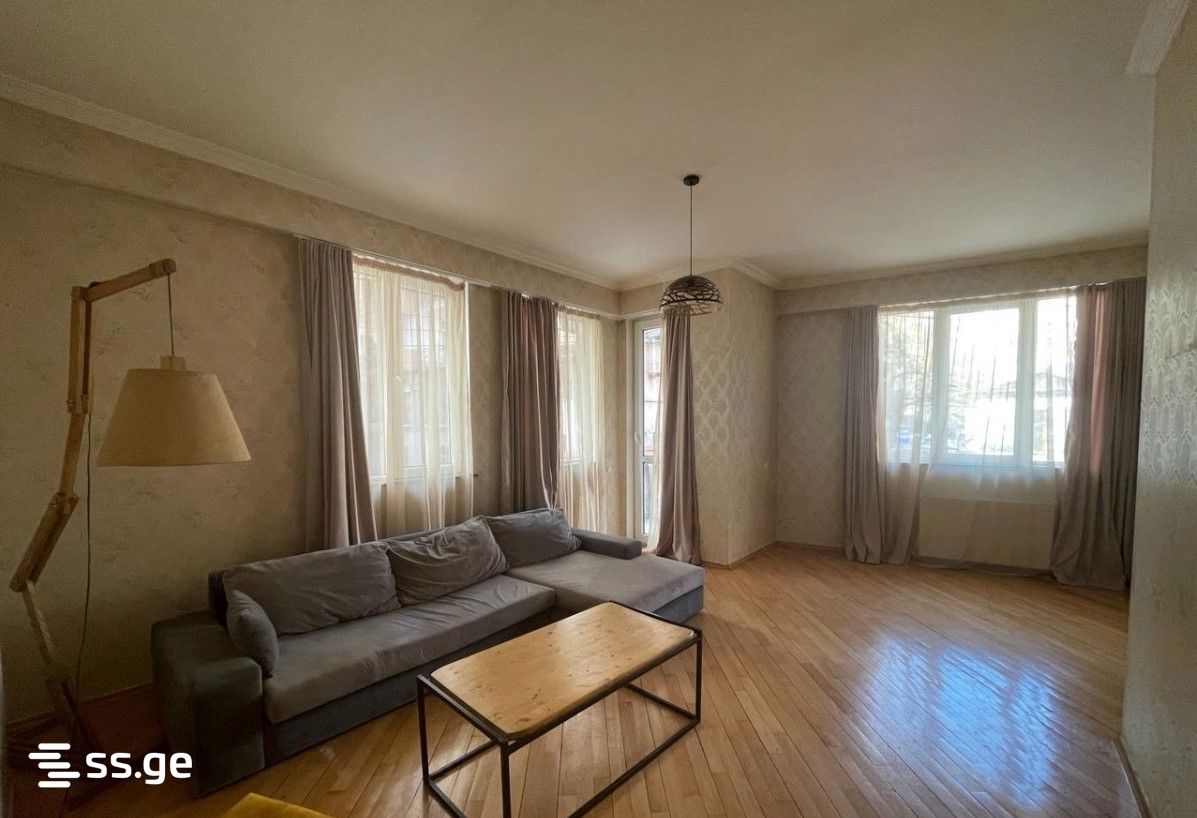 janashia st. - 2 rooms