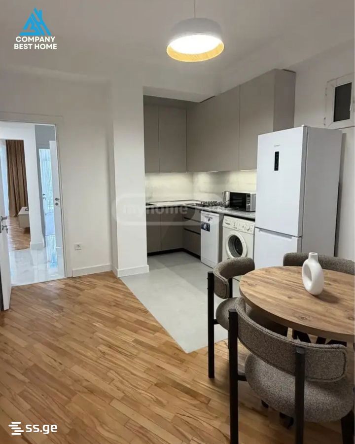 140 - 3 rooms
