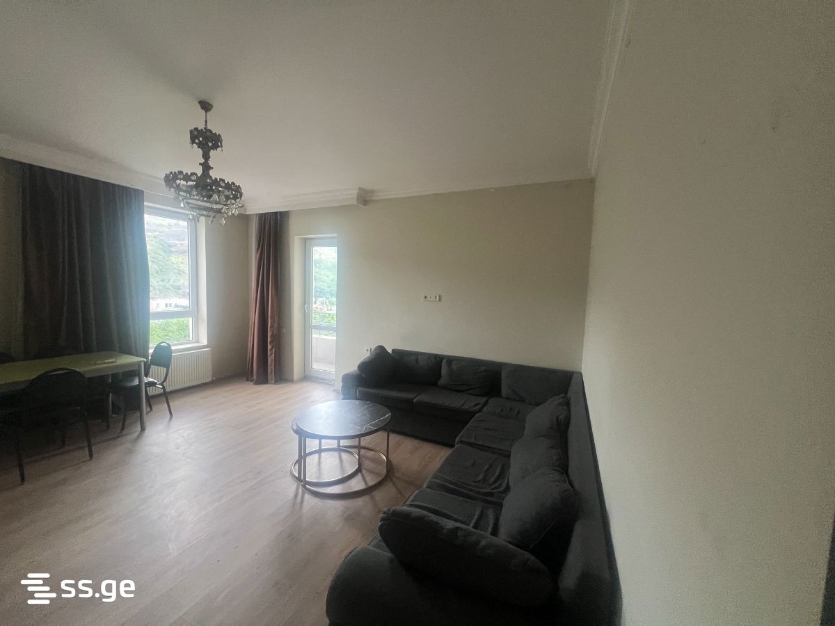 samtredia st. 50 - 4 rooms
