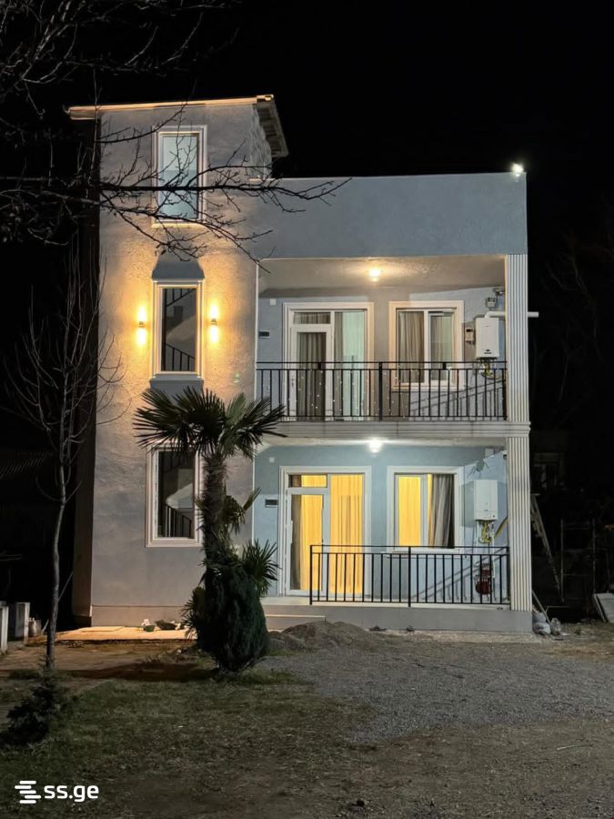 54 - 6 rooms