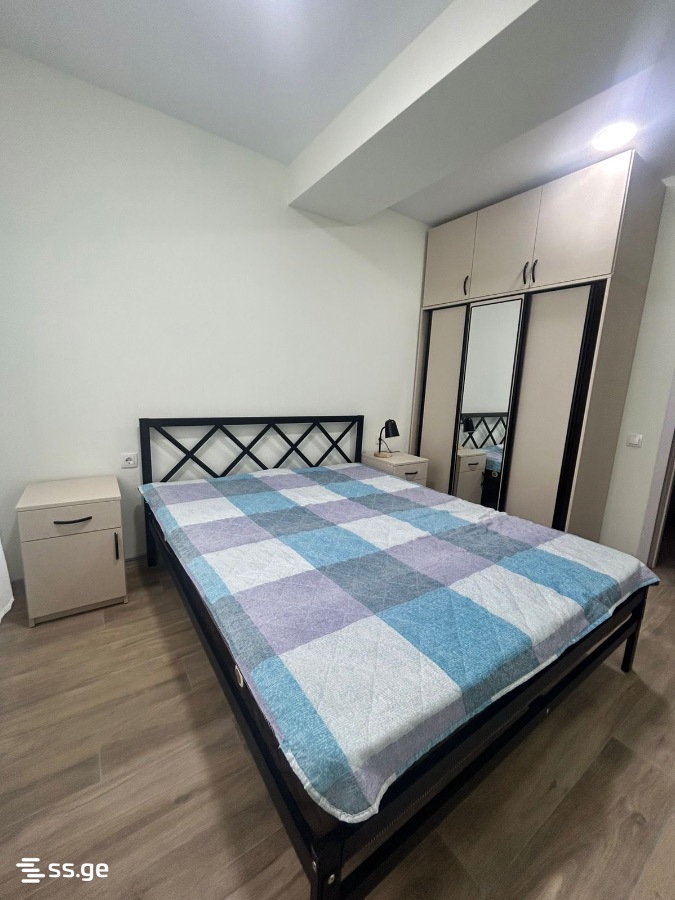 Mirian Mephe st. 17ა - 2 rooms