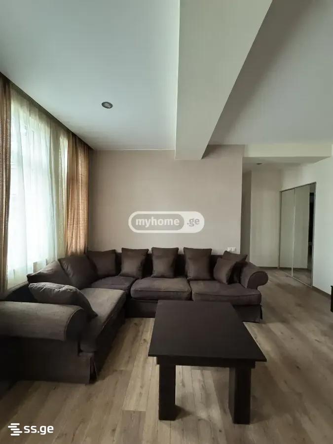 Panaskerteli-Tsitsishvili st. 12 - 3 rooms