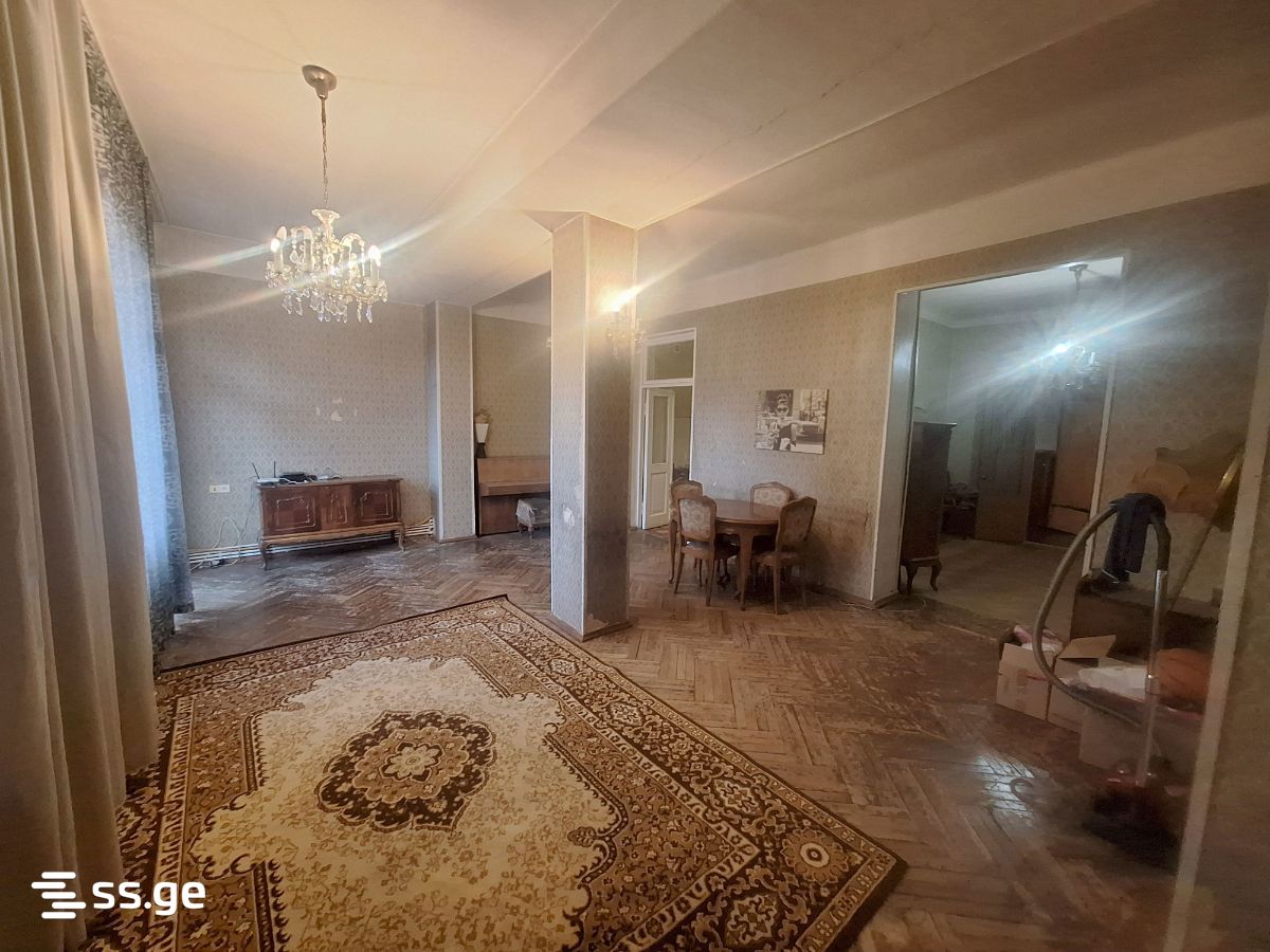 Kazbegi avenue 4 - 3 rooms