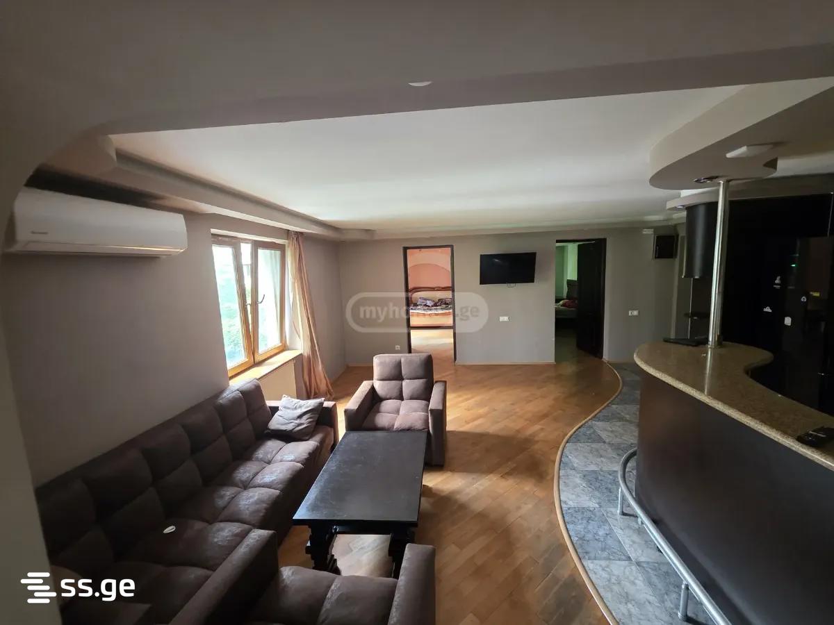 a.wereTlis avenue - 3 rooms