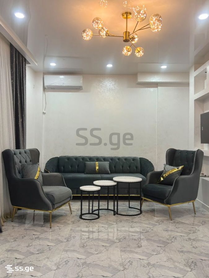 24 - 3 rooms