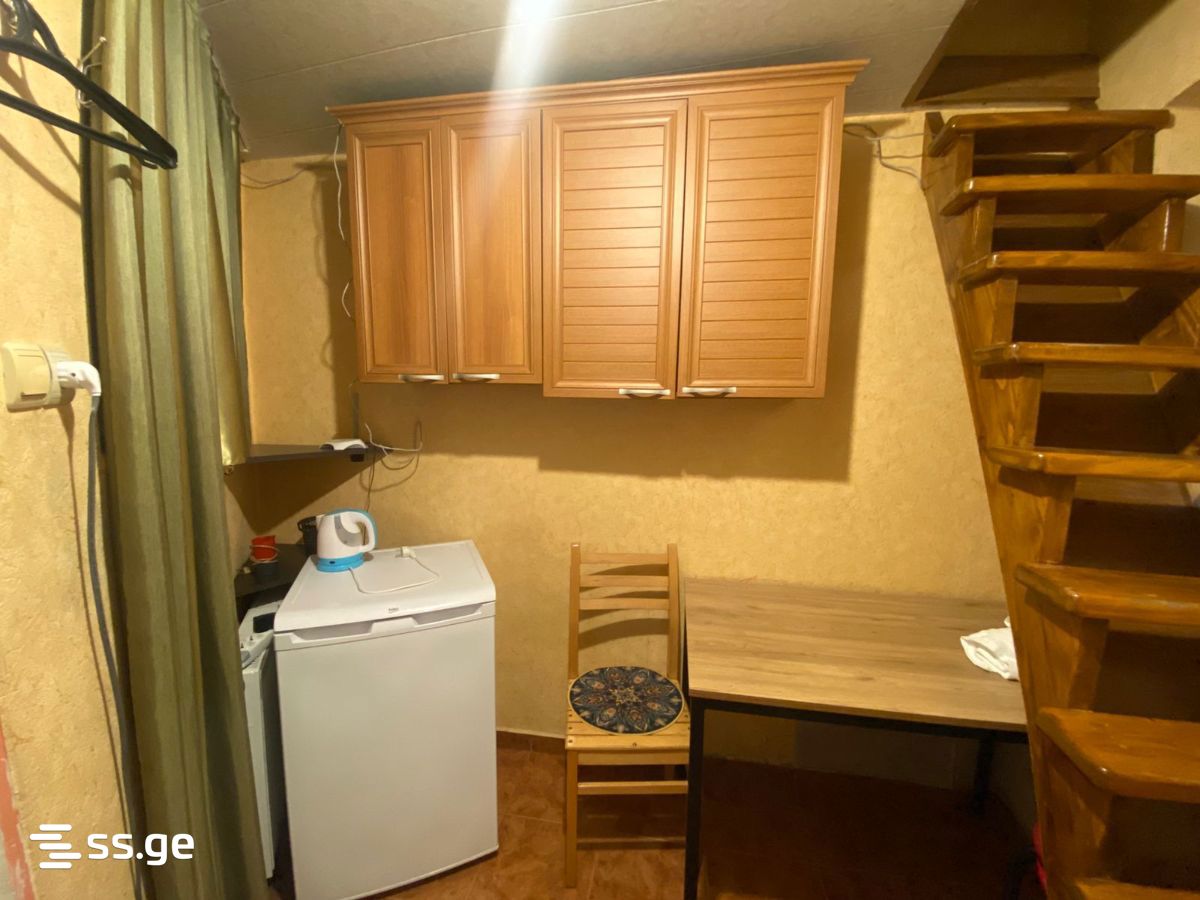 iashvili st. 16 - 1 rooms