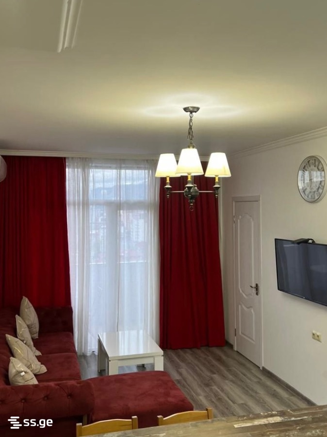 Khimshiashvili st. 32 - 3 rooms