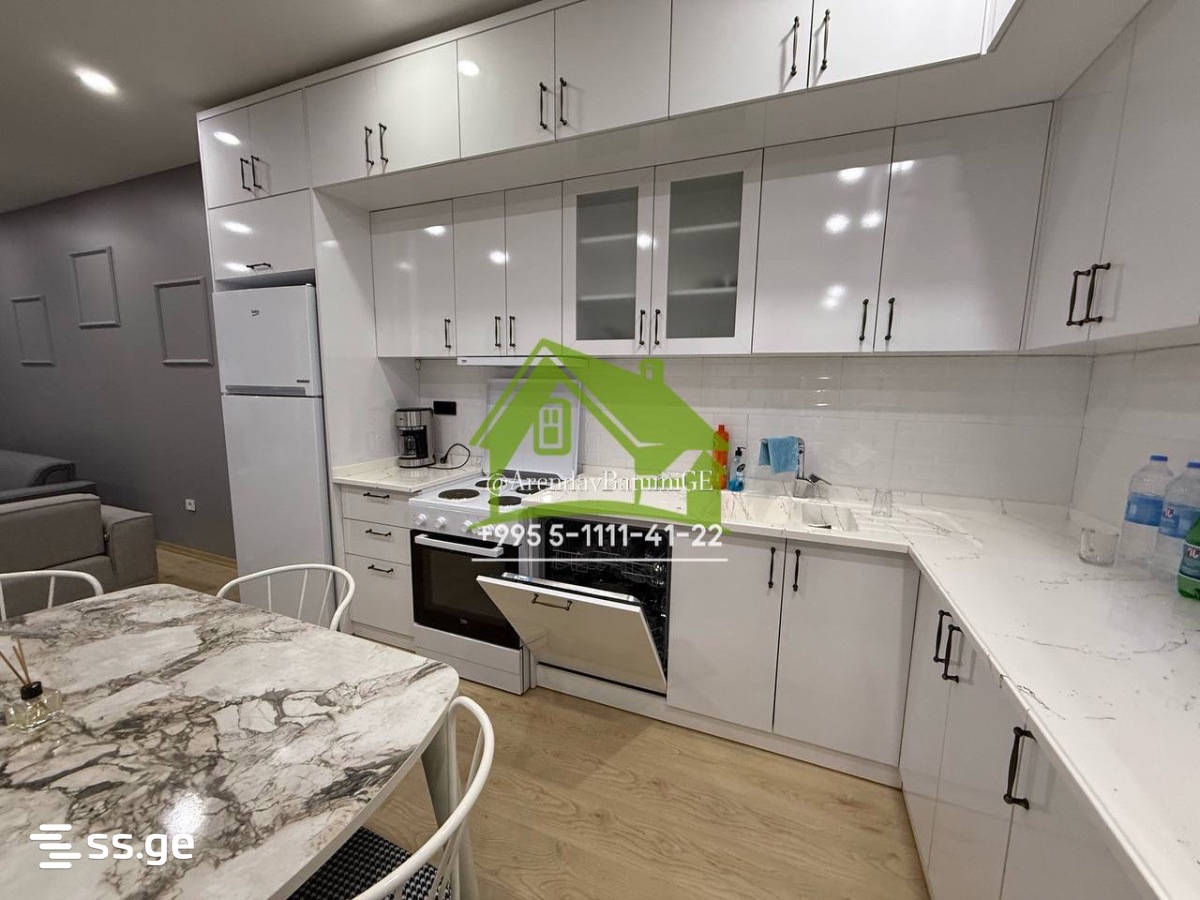 Sh. Rustaveli Ave. 2 - 3 rooms