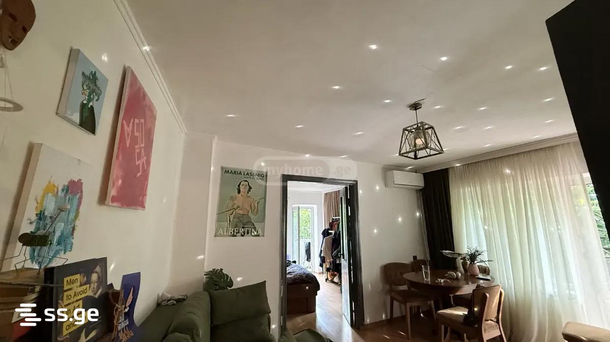 Maro Tarkhnishvili st. 1 - 2 rooms