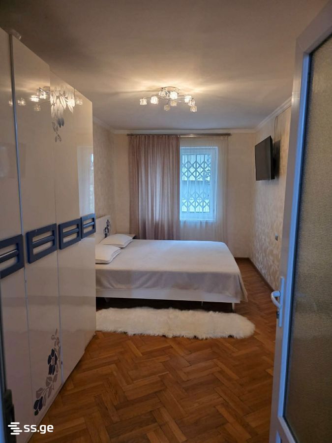 Tamarashvili st. (Saburtalo) - 3 rooms