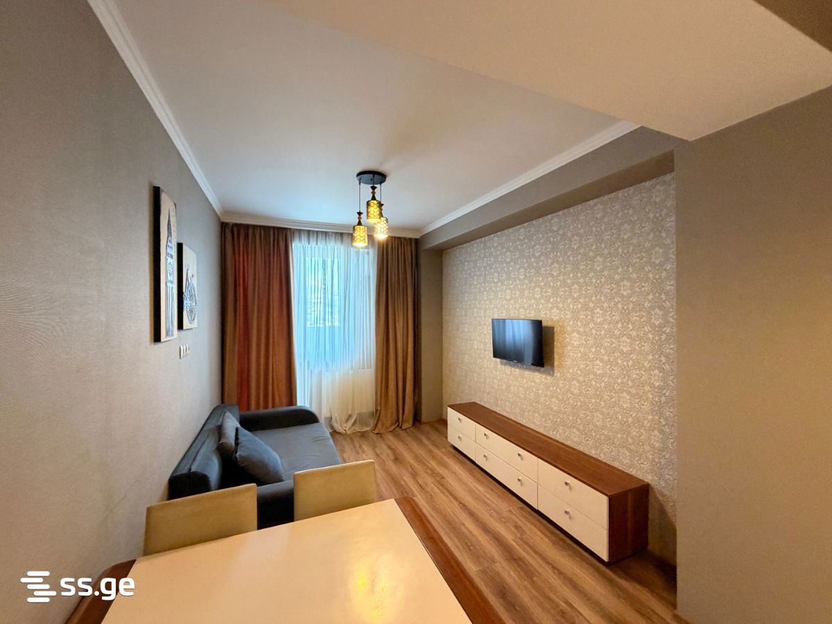 navtlugi st. 10 - 2 rooms