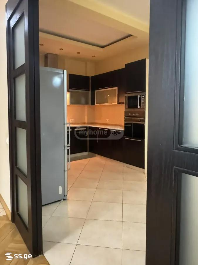 s. cincadze st 39 - 3 rooms