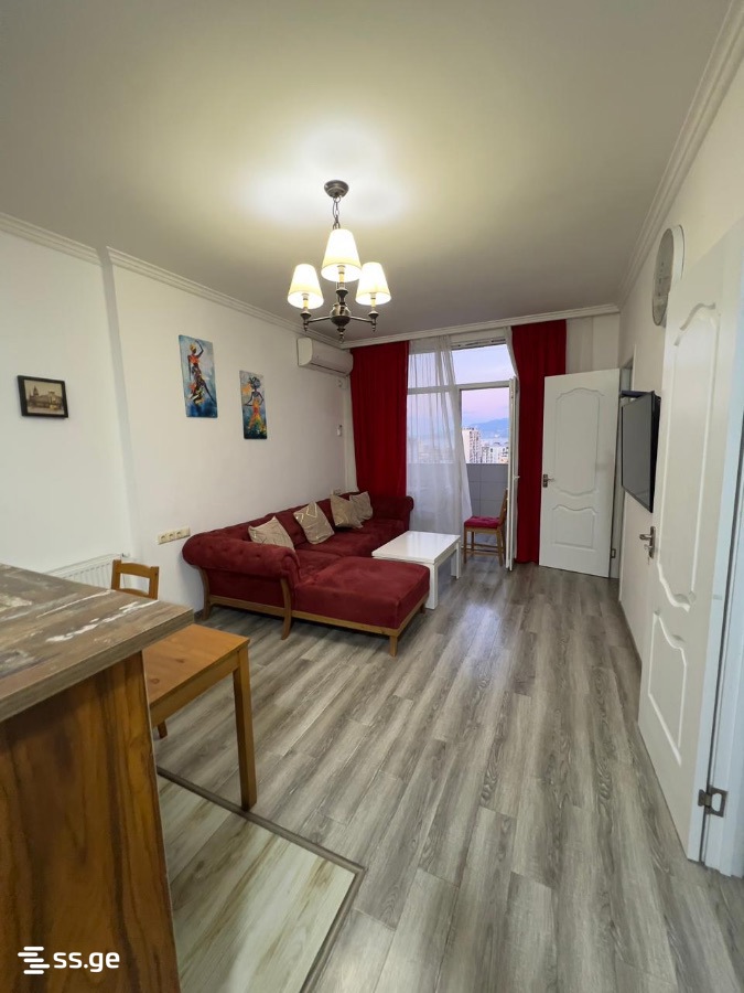 Khimshiashvili st. 32 - 3 rooms
