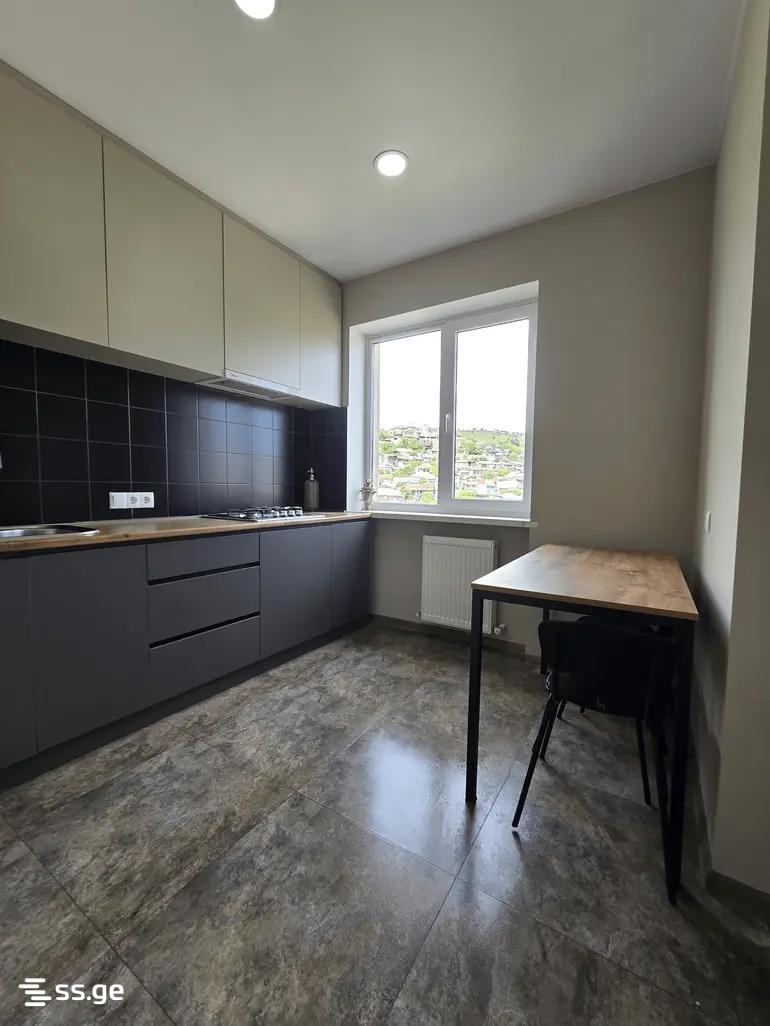 bezhanishvili st. - 3 rooms