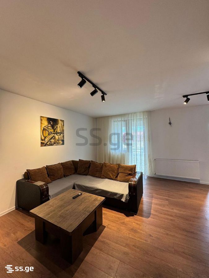 22 - 3 rooms