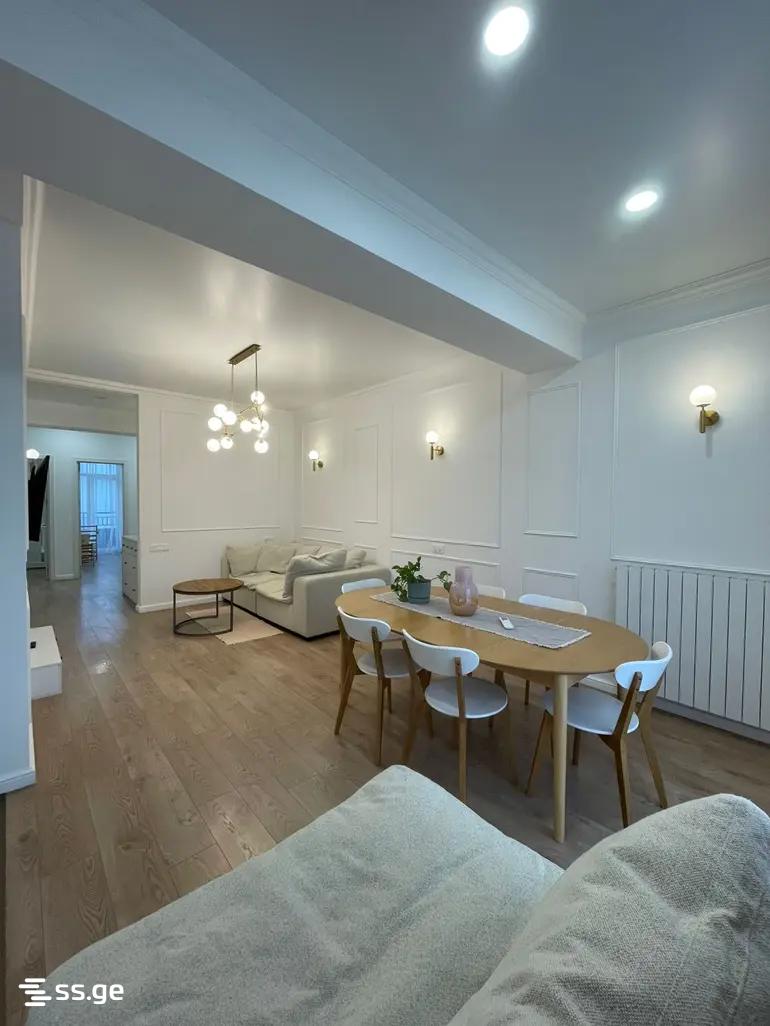 Avto Varazi st. - 5 rooms