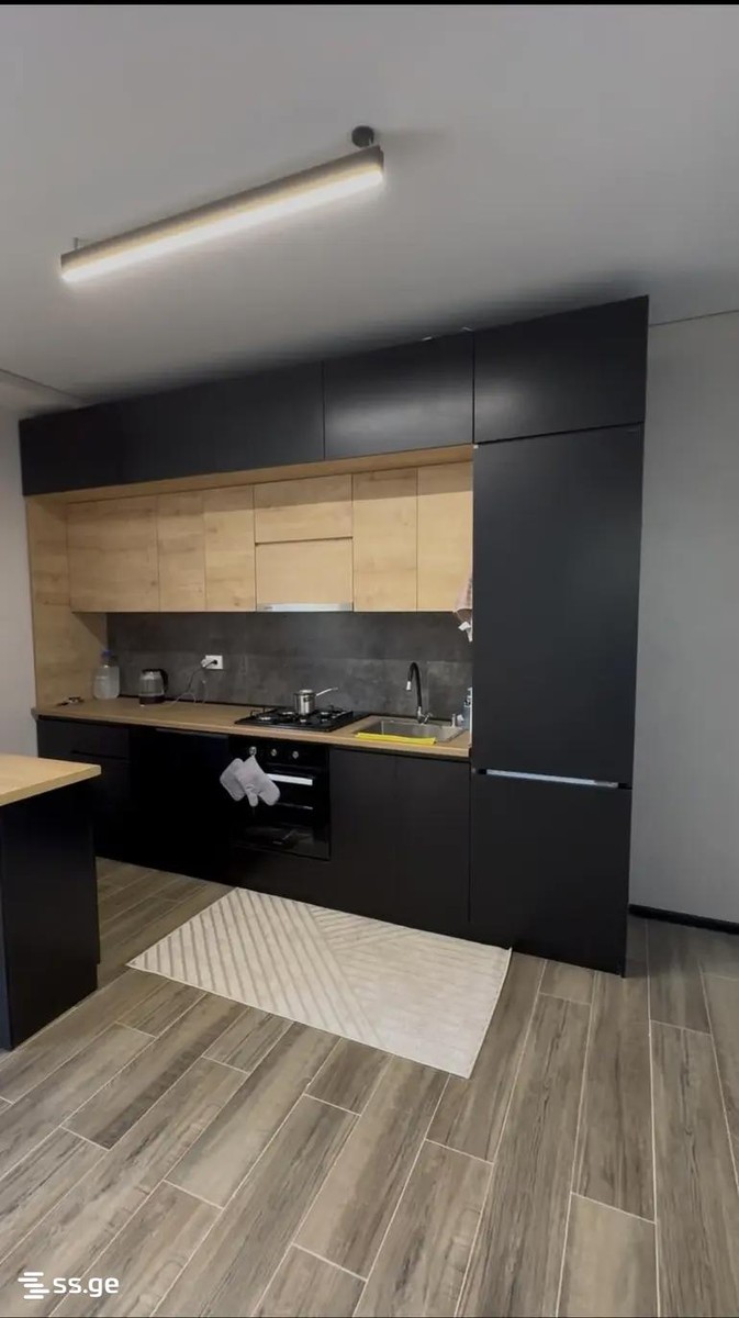 Bob walsh st. - 2 rooms