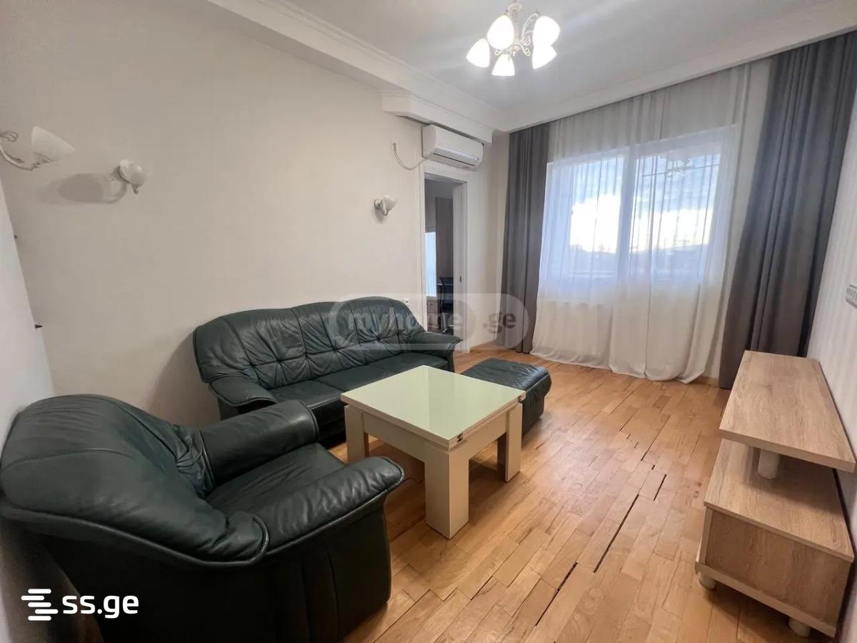 V. Topuridze st. 4 - 3 rooms