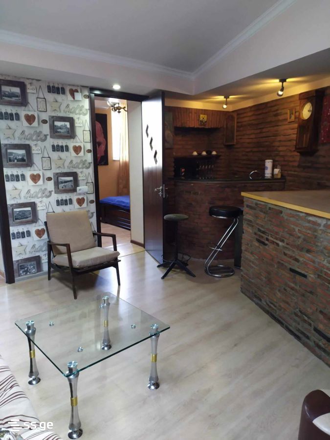 iashvili st. - 3 rooms